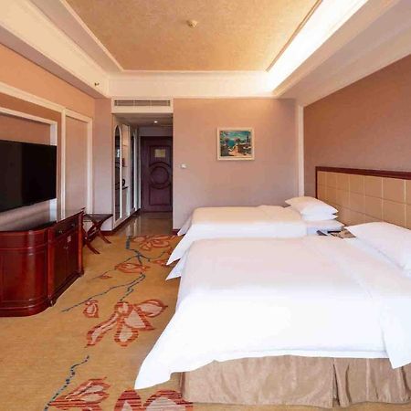 Vienna Hotel Shenzhen Songgang Liye Road Exterior photo