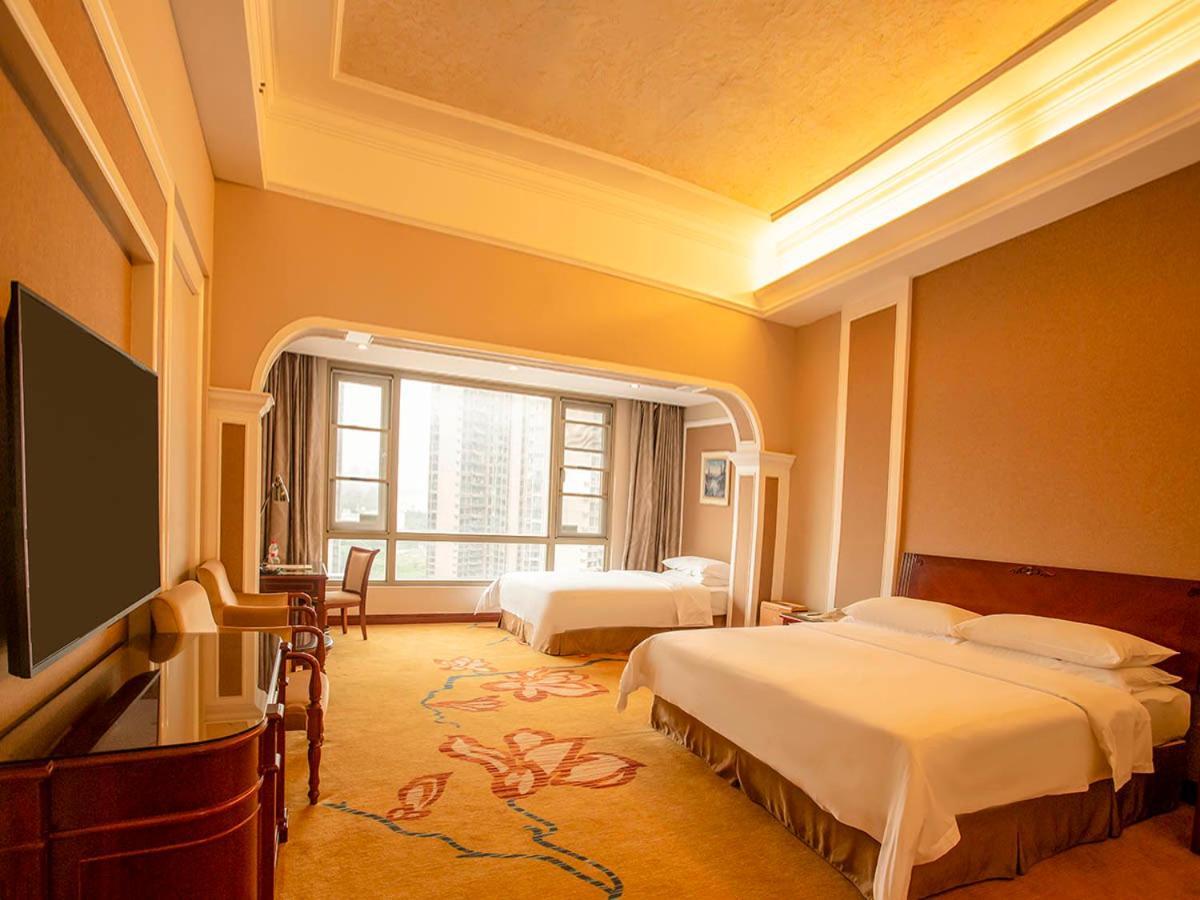 Vienna Hotel Shenzhen Songgang Liye Road Exterior photo